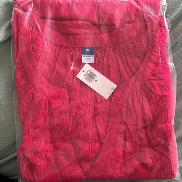 NWT Old Navy Split-Neck Crinkle Gauze Top, Size XL (16/18), Carousel Pink - Picture 5 of 7